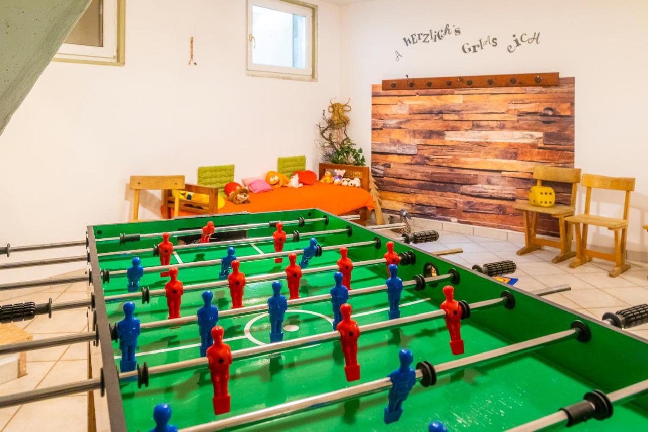 Vorderreithbauer Apartment Hof bei Salzburg Luaran gambar